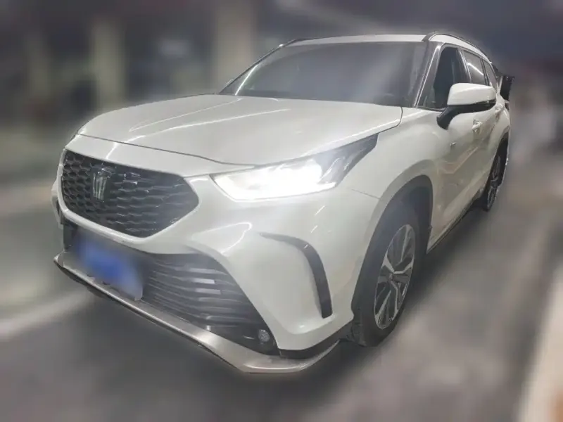 Toyota Crown Kluger, 2025