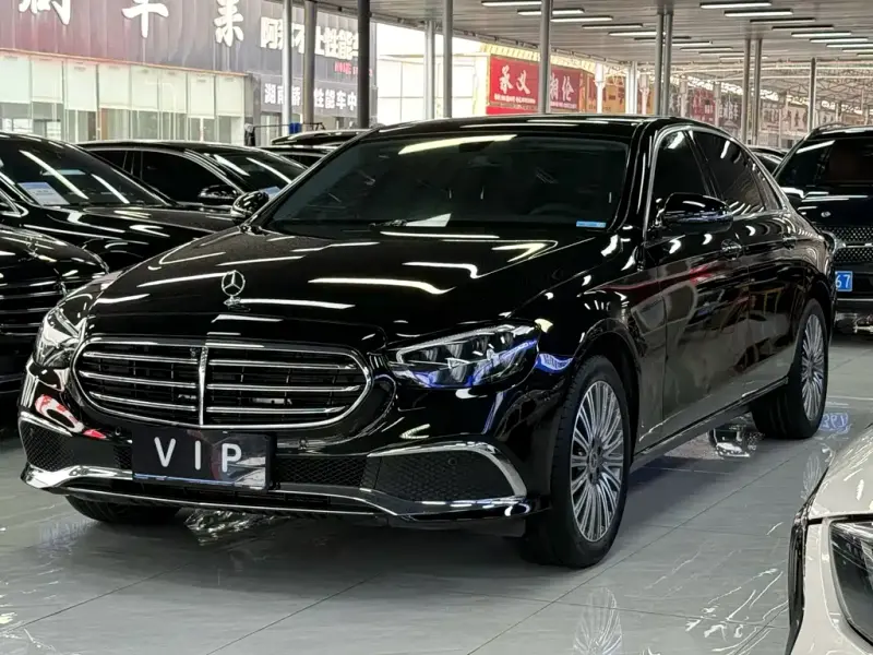 Mercedes-Benz E-Class, 2022