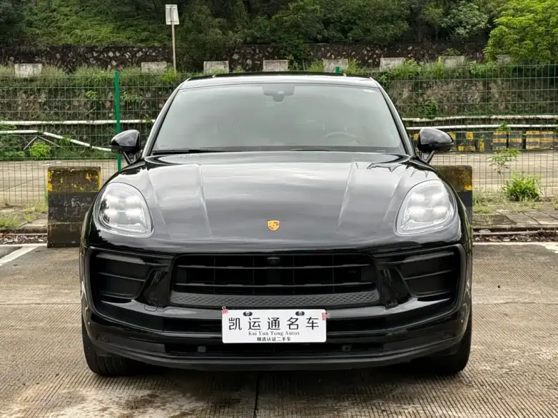 Porsche Macan, 2023