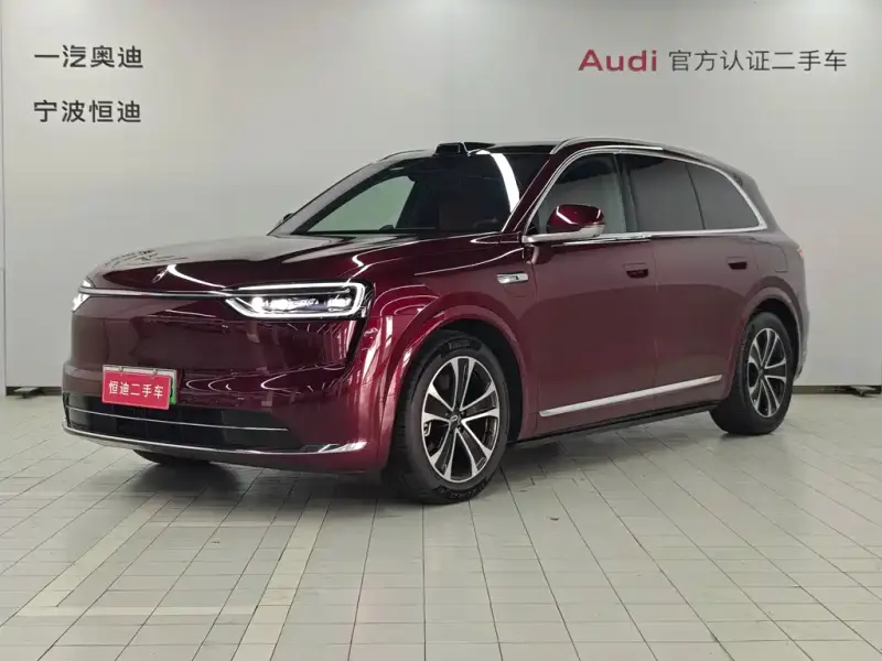 AITO M7, 2025