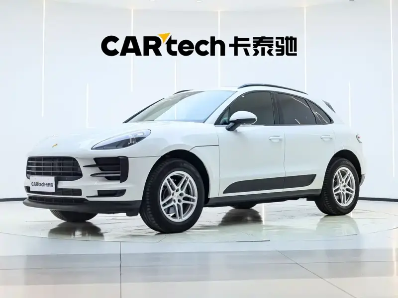 Porsche Macan, 2020