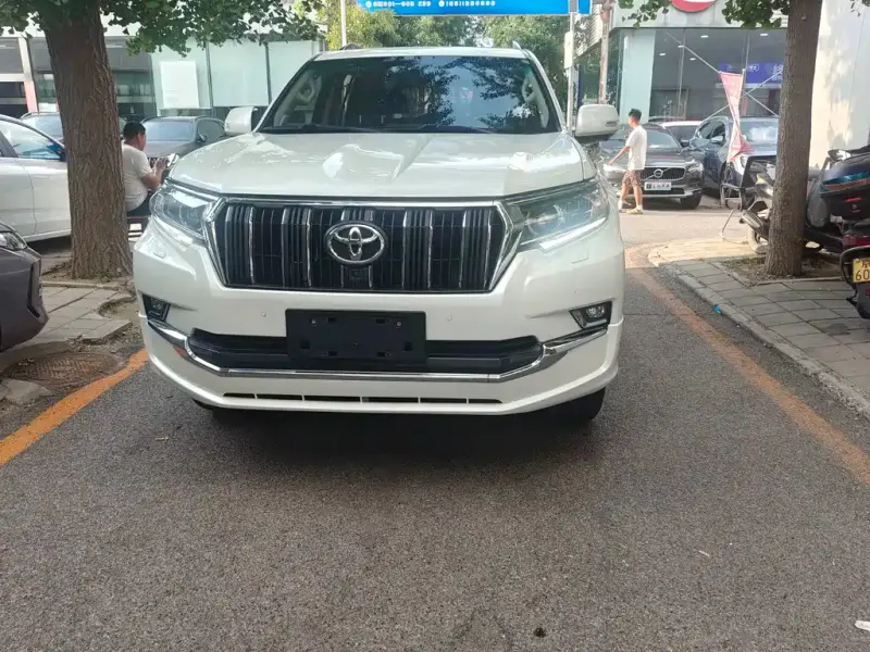 Toyota Prado, 2019 — фото 1