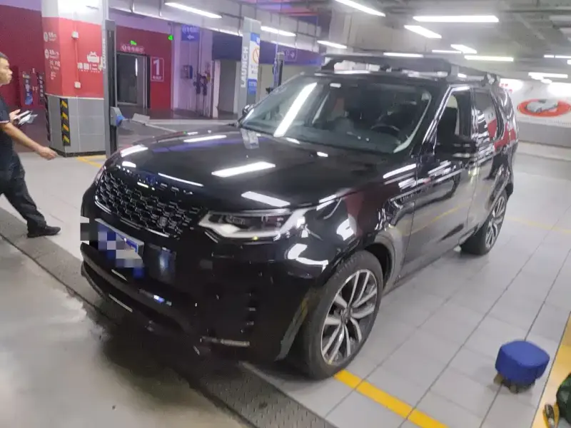 Land Rover Discovery, 2021