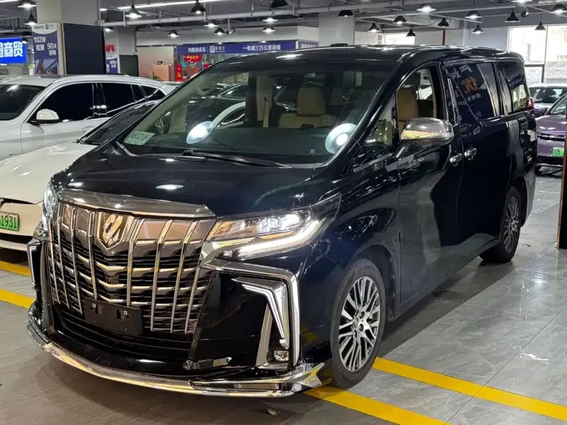 Toyota Alphard, 2018