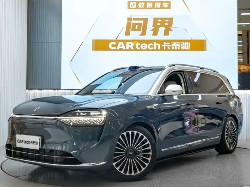 AITO M9, 2025