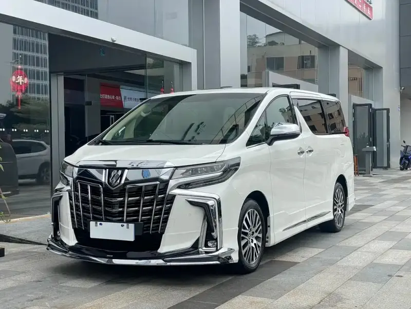 Toyota Alphard, 2018