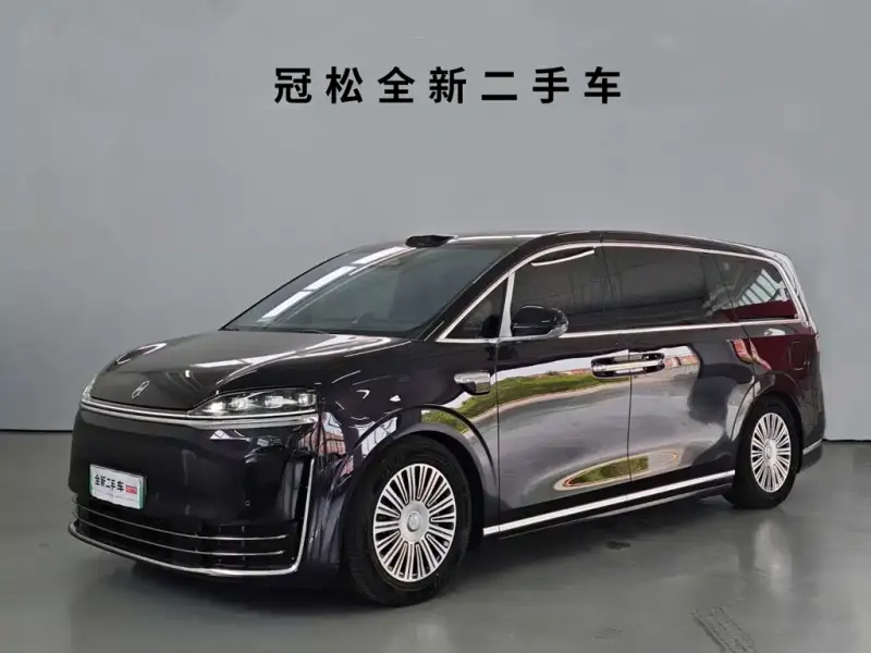 Luxeed V9, 2026
