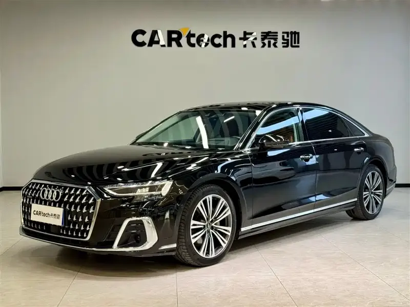Audi A8, 2022