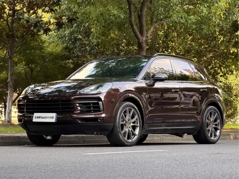 Porsche Cayenne, 2022
