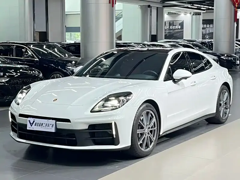 Porsche Panamera, 2026