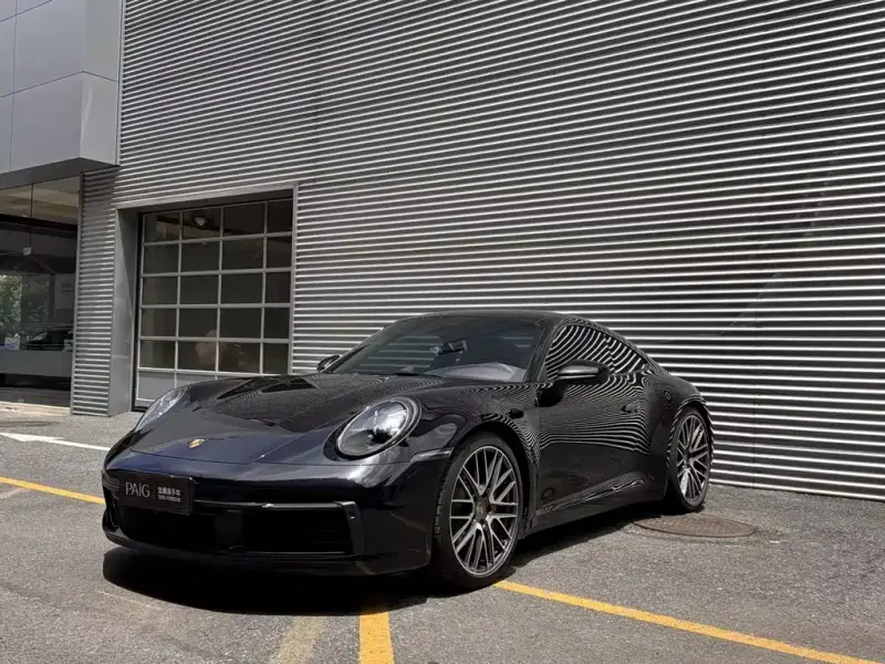 Porsche 911, 2023