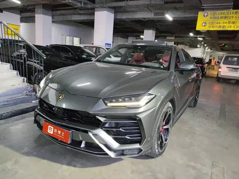 Lamborghini Urus, 2019