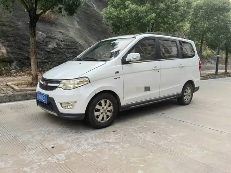 Wuling Hongguang, 2014