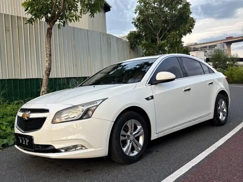 Chevrolet Cruze, 2015