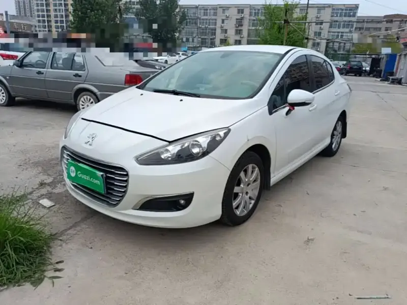 Peugeot 308, 2015