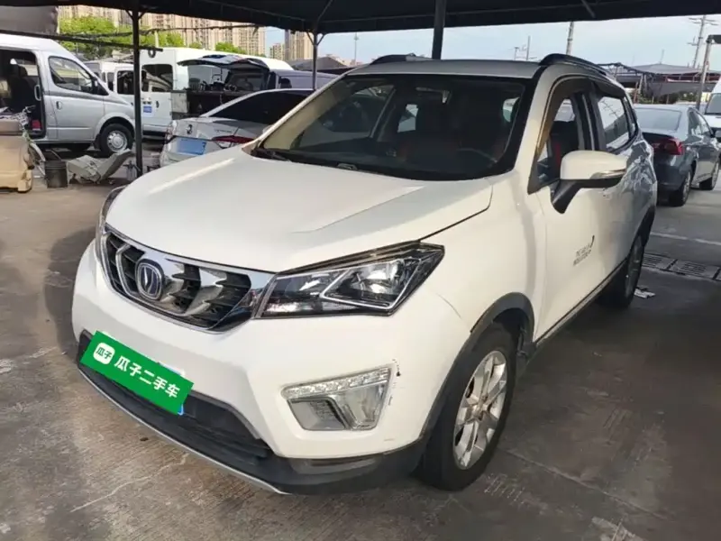 Changan CS15, 2016