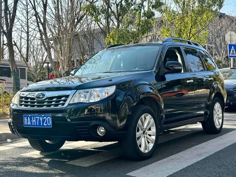 Subaru Forester, 2011