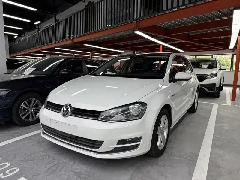 Volkswagen Golf, 2015