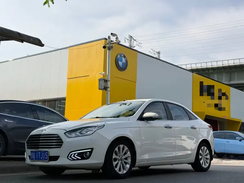 Ford Escort, 2015