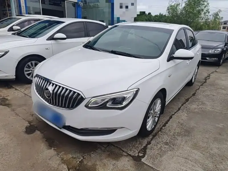 Buick Excelle, 2017