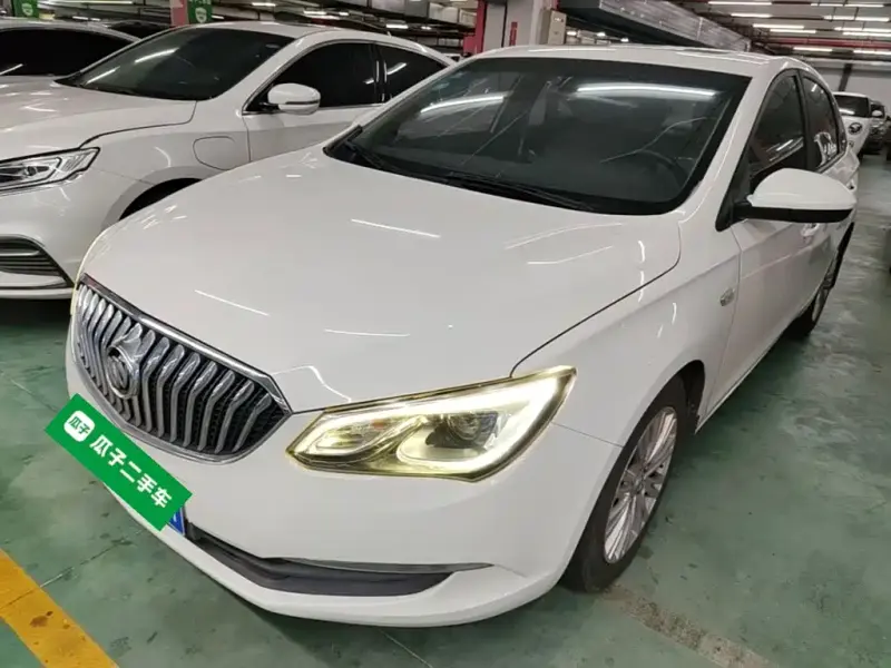 Buick Excelle, 2016
