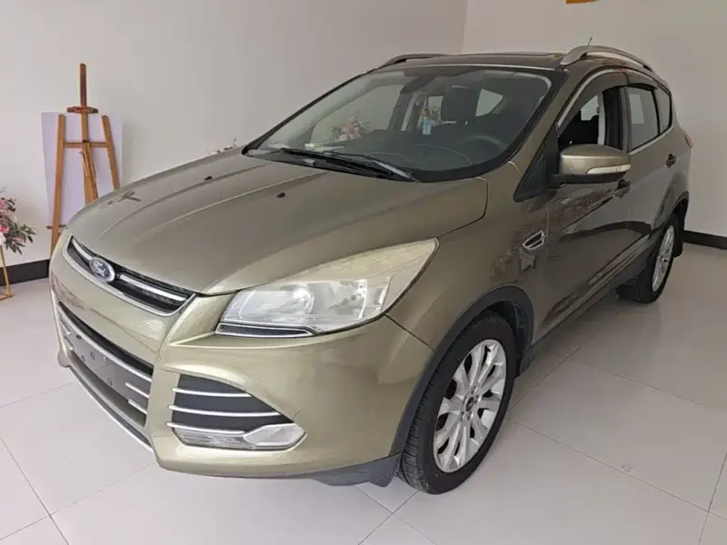 Ford Kuga, 2016