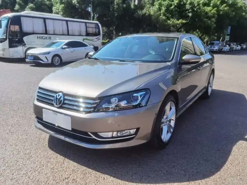 Volkswagen Passat, 2015