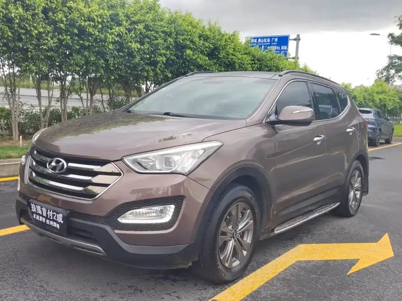 Hyundai Santa Fe, 2014