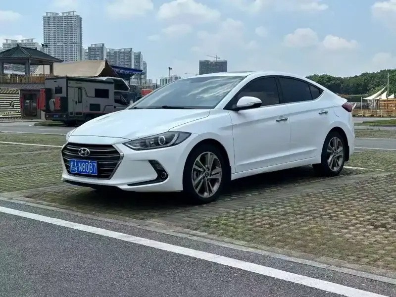 Hyundai Elantra, 2017