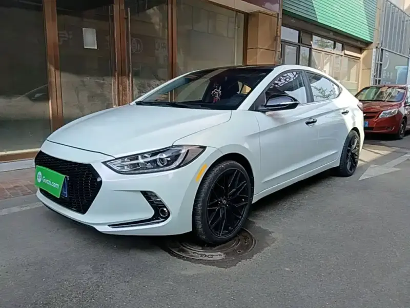 Hyundai Elantra, 2018