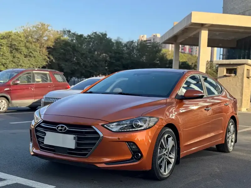 Hyundai Elantra, 2016