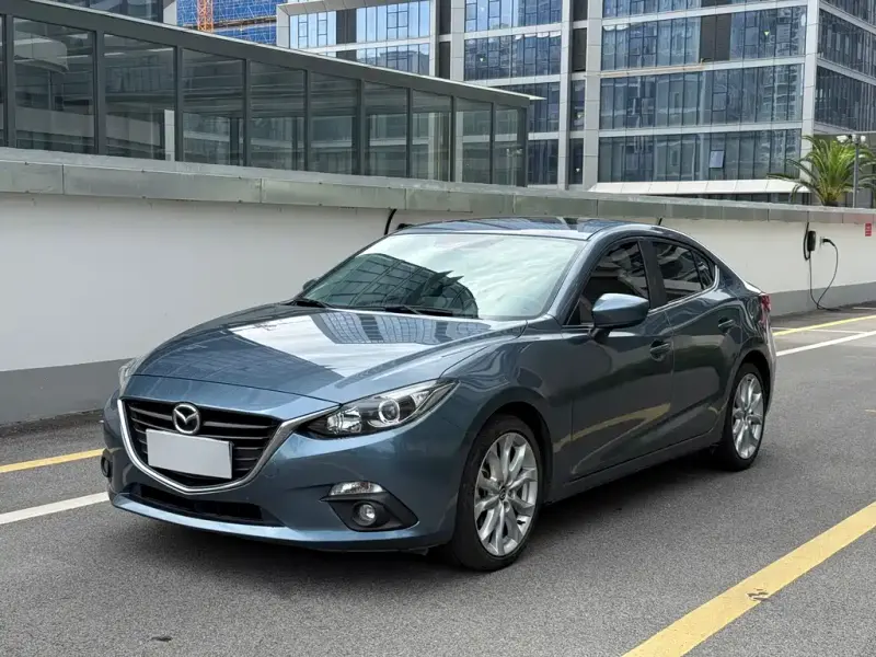 Mazda 3 Axela, 2016