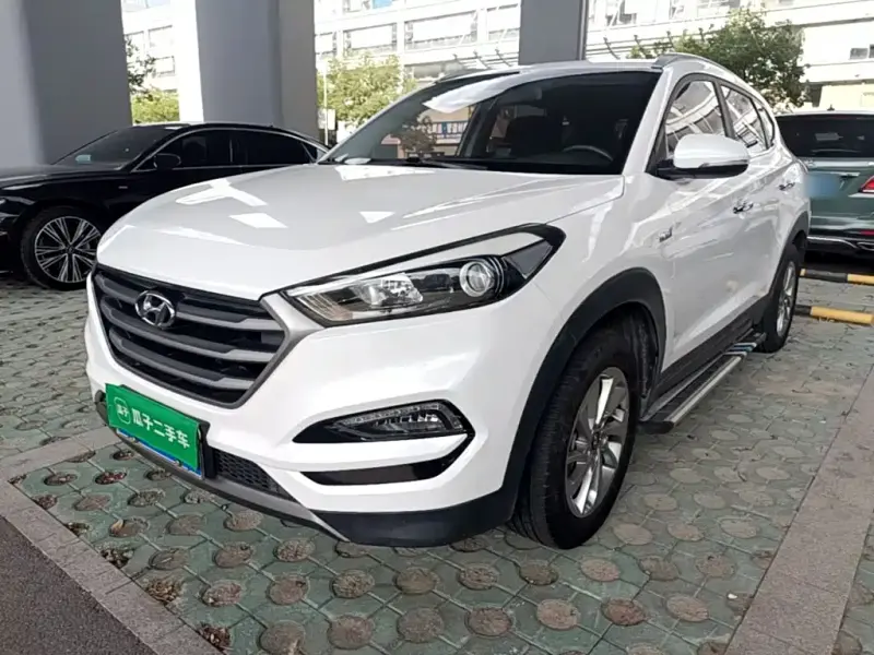 Hyundai Tucson, 2017 — фото 1