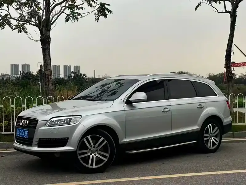 Audi Q7, 2009