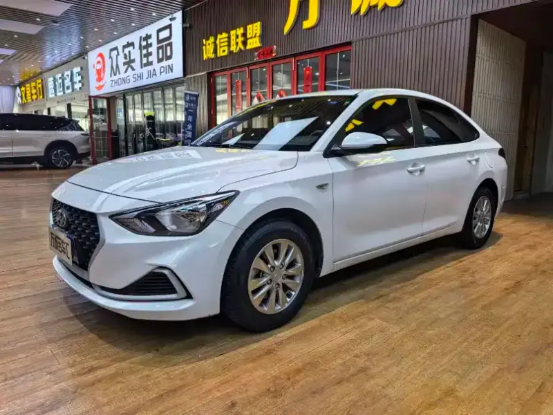 Hyundai Elantra, 2021
