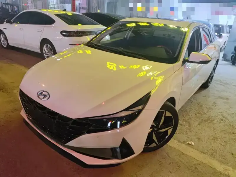 Hyundai Elantra, 2021