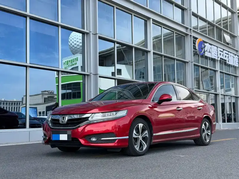 Honda Spirior, 2015