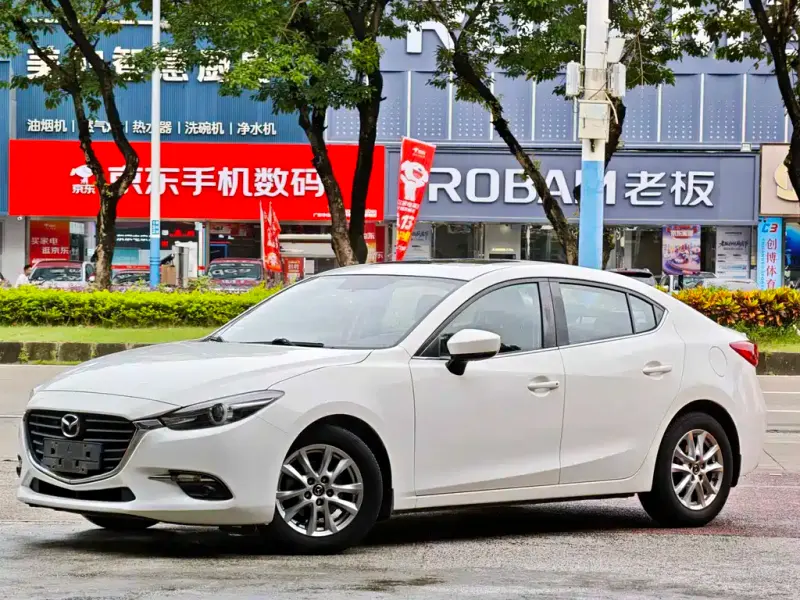 Mazda 3 Axela, 2017