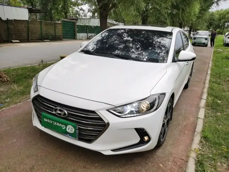 Hyundai Elantra, 2019