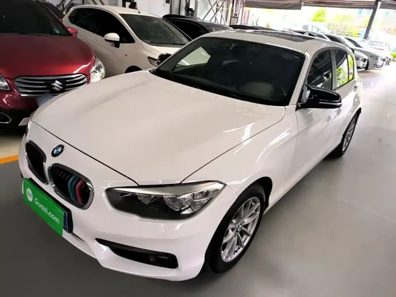 BMW 1 Series (Import), 2016