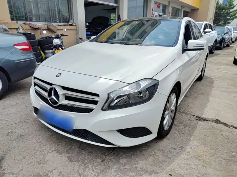 Mercedes-Benz A-Class (Import), 2015