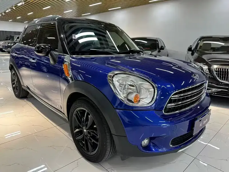 MINI Countryman, 2015