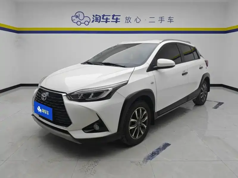 Toyota Yaris L, 2021
