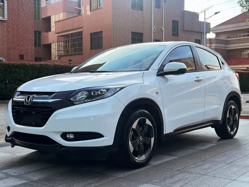 Honda Vezel, 2017 — фото 1