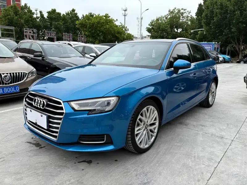 Audi A3, 2018 — фото 1