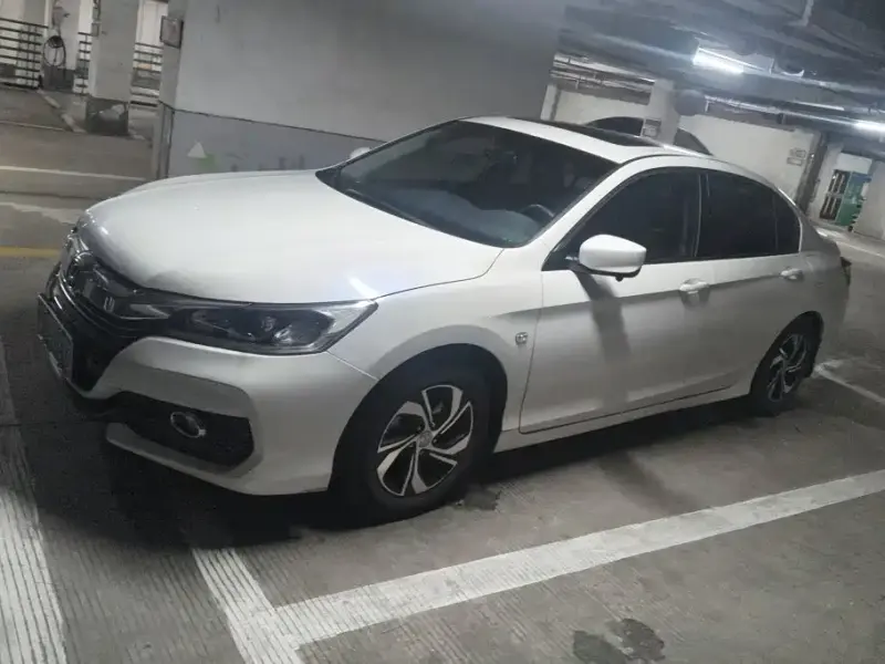 Honda Accord, 2016