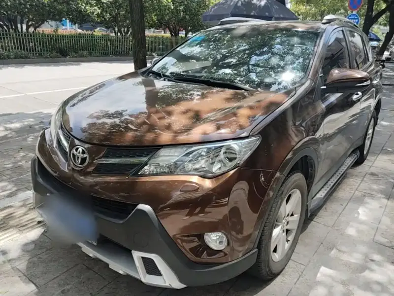 Toyota RAV4, 2014