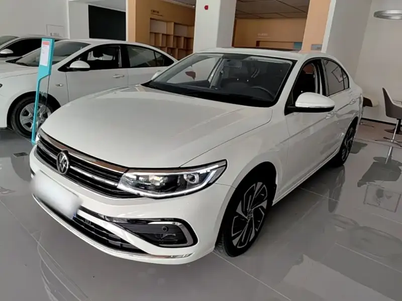 Volkswagen Bora, 2024