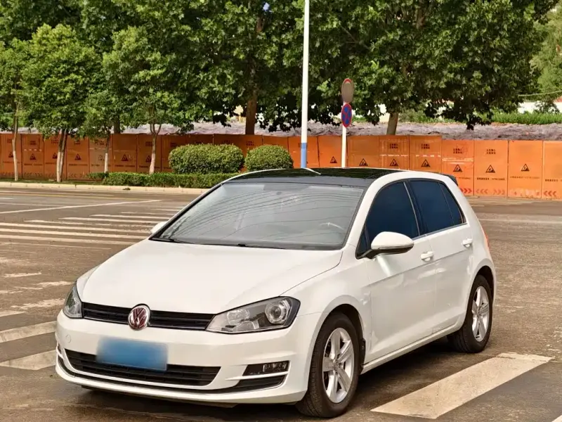 Volkswagen Golf, 2016