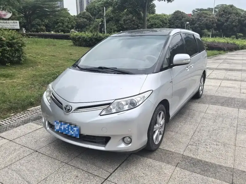 Toyota Previa, 2011